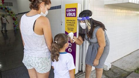 Escolas Realizam A Es Para Acolher Alunos Em Retomada Das Aulas