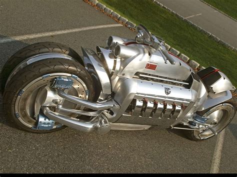 The Amazing Tomahawk Was A Dodge Viper V10 Powered Motorcycle Sort Of