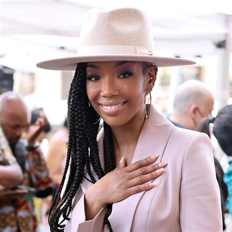 brandy reprising  cinderella role  disneys latest descendants