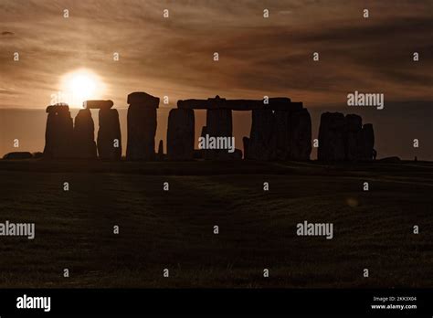 Sunset at Stonehenge Stock Photo - Alamy