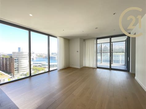 Level Barangaroo Avenue Barangaroo Nsw Apartment For Rent