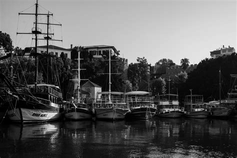 Boat Floating On Water · Free Stock Photo