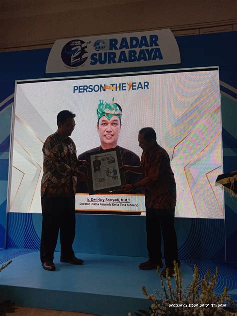 Dirut Perumda Delta Tirta Sidoarjo Dinobatkan Sebagai Person Of The