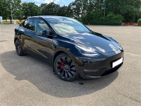 Verkauft Tesla Model Y Long Range Dual Gebraucht 2022 13 700 Km In