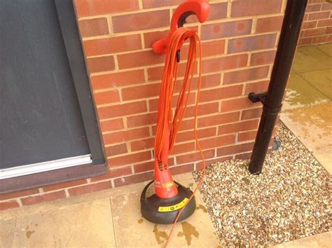 Flymo Speedi Trim Grass Trimmer Strimmer Excellent Condition In