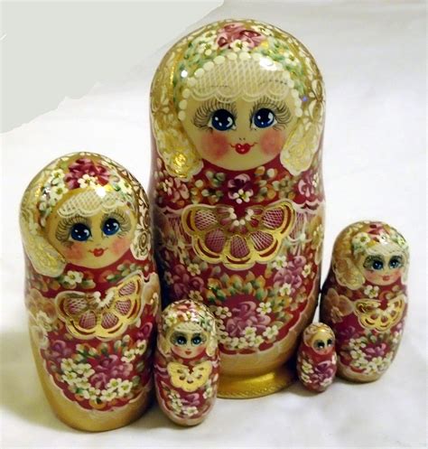 Red Matryoshka Wooden Nesting Dolls Handmade In Russia 32 95 Usd