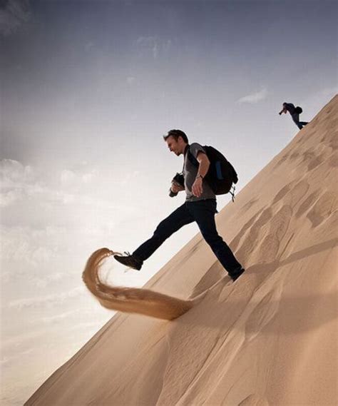 Incredible Forced Perspective Photos Pics Izismile