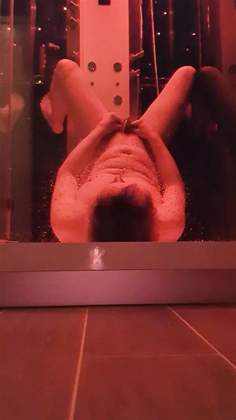 Pis Douche Free Gay Amateur Locker Room Porn Video E XHamster