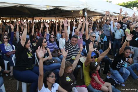 Sindjus DF Assembleia Geral Aprova Continuidade Da Greve Fenajufe