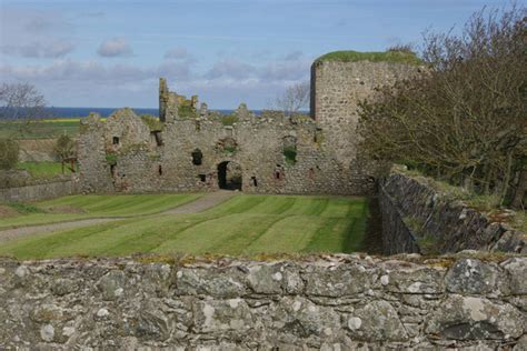 Pitsligo Castle © Stephen Mckay Cc By Sa20 Geograph Britain And