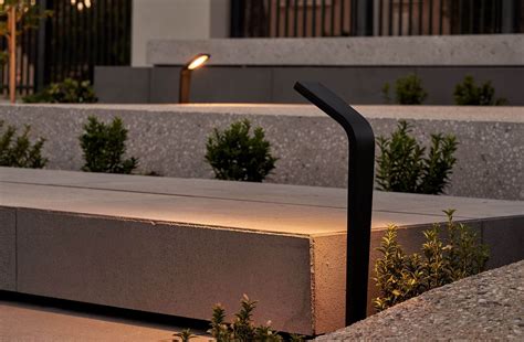 Outdoor Path Lights LED Bollard Pathway Lighting Allera