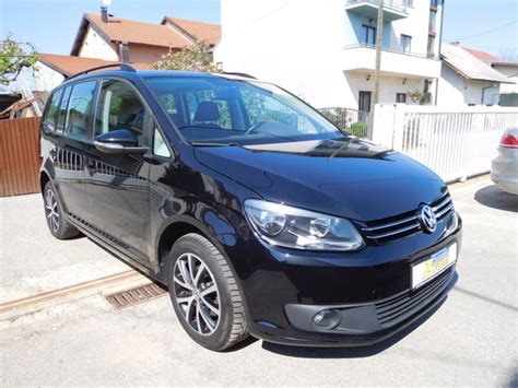 Vw Touran Tdi Sjedala Panorama Navi Alu Garancija Do God