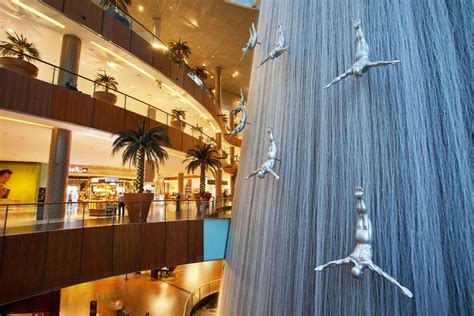 A Complete Guide To The Dubai Mall