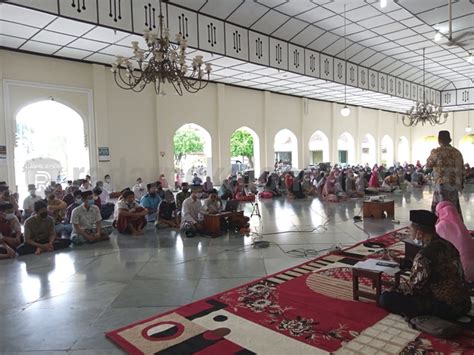 Pengajian Tematik Terobosan Masjid Jami Gaet Minat Jemaah Muda