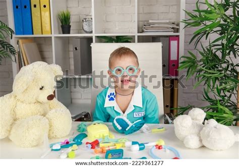 Boy Down Syndrome Table Toys Child Stock Photo 2229361277 | Shutterstock