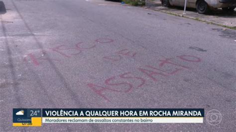 V Deo Moradores Reclamam Dos Assaltos Em Rocha Miranda Bom Dia Rio G