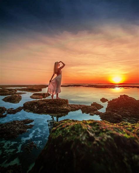 Rekomendasi Pantai Kece Untuk Menikmati Sunset Di Uluwatu