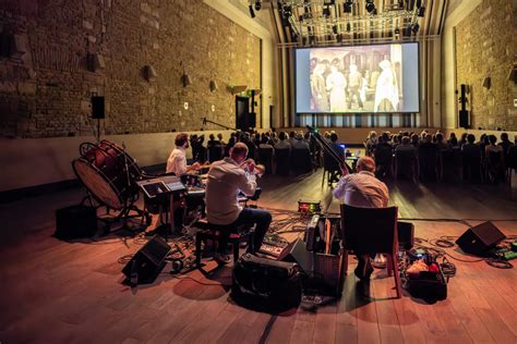 Filmkoncertek a BMC ben némafilmek és az élőzene dialógusa BMC