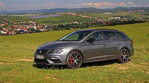 Test Seat Leon St Cupra Drive Dsg Carbon Edition Svalnat