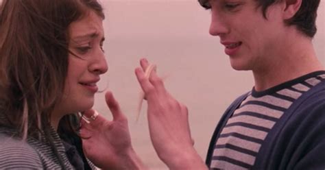 24 Things That Happened In "Angus,Thongs, And Perfect Snogging" That ...
