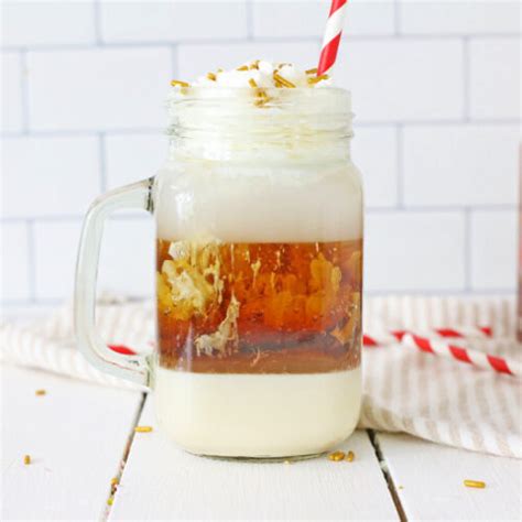 Layered Root Beer Float Cocktail