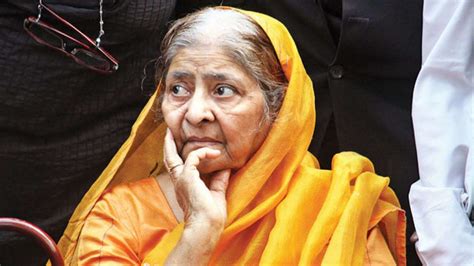 Gujarat Riots Sc Adjourns Hearing On Zakia Jafris Plea Against Sit