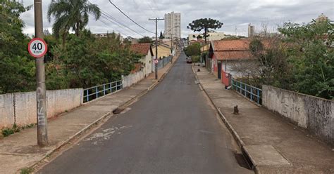 Interven O Da Sabesp Na Rua Visconde Do Rio Branco Em Botucatu Segue