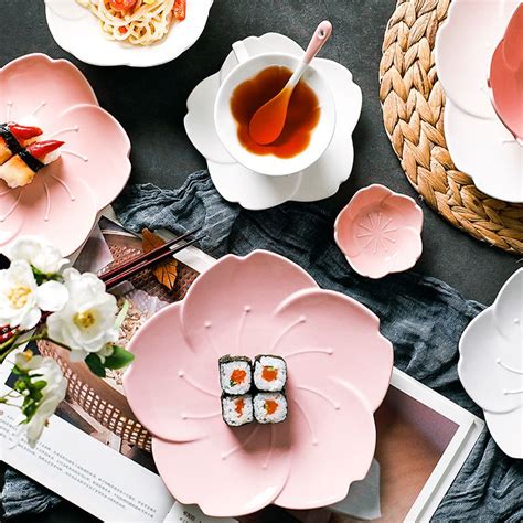 Ceramic Sakura Dinner Set Pink Kitchen Tableware Plates Flower Shape