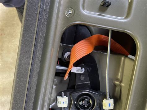 Inside the bed tailgate latch release | Jeep Gladiator (JT) News, Forum