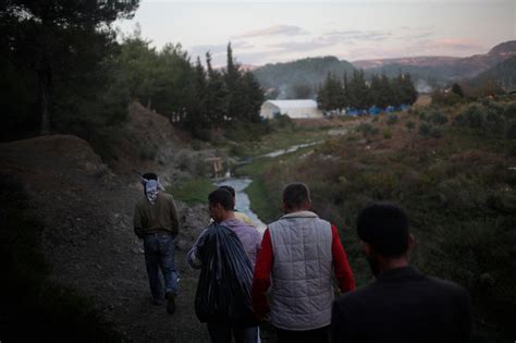 Refugees From Syria Settle In For Long Wait In Turkey The New York Times