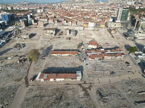 İşte depremin vurduğu Malatyada son durum Busabah Malatya