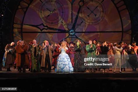 Wicked Musical Photos and Premium High Res Pictures - Getty Images