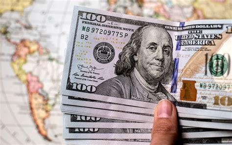 سعر الدولار في البنوك المصرية ببداية تعاملات اليوم الأربعاء 25 6 2025
