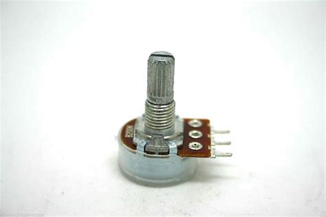 MINI POTENTIOMETER ALPHA B200K 200K 16mm LINEAR PC Reverb Canada