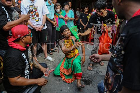 Atraksi Ritual Tatung Dalam Festival Cheng Ho 2024 ANTARA Foto