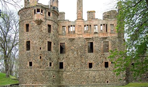 Huntly Castle, Huntly, Aberdeenshire - Scotland | Castles in scotland ...