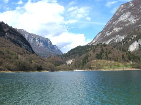 Canale Di Tenno Wanderung Zum Dorf Zwischen Gardasee Und Tennosee