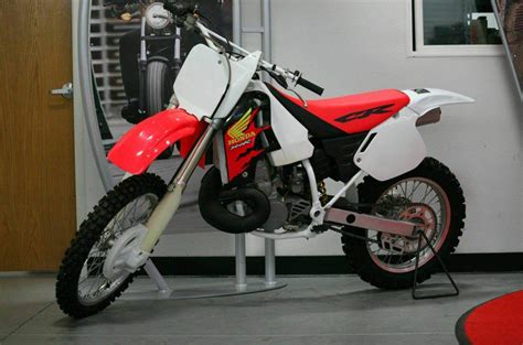 1996 - 1998 Honda CR 500R