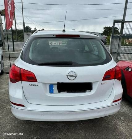 Usados Opel Astra Sports Tourer Eur Km