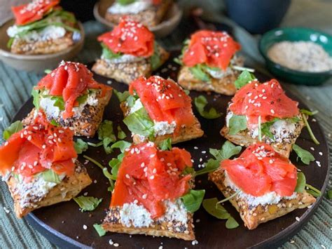 Bladerdeeghapje Met Zalm En Boursin Recept Bladerdeeghapjes