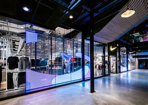 Nike Well Collective Bromley. BROMLEY, GBR. Nike.com RO
