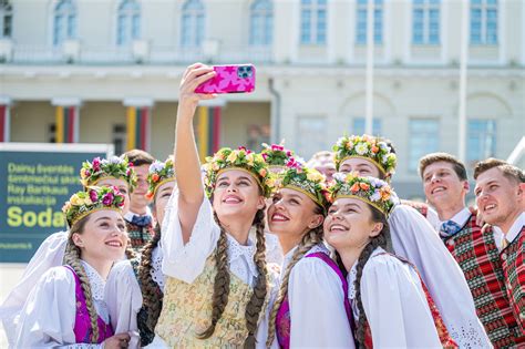 Vilniuje Bus Pakelta Dainų šventės Vėliava Vyks Pasaulio Lietuvių