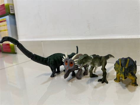 Dinosaurs Takara Tomy Dino Set Hobbies And Toys Toys And Games On Carousell