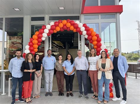 Burger King Inaugura Su Primer Restaurante En Amposta Tarragona