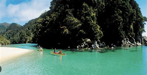 Popular New Zealand Camping Beaches : New Zealand Campervans