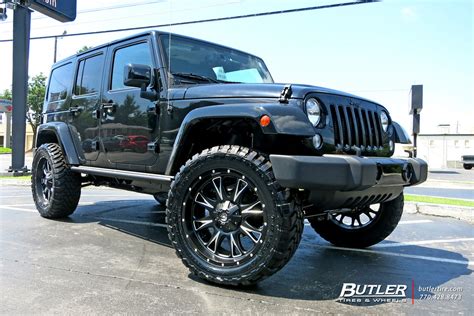 Jeep Wrangler With 22in Fuel Throttle Wheels And Toyo Open Country Mt