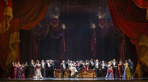 La Traviata Al Teatro San Carlo Di Napoli Torna In Scena Il Capolavoro