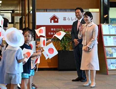 愛子さま初の単独地方公務 佐賀市 写真特集816 毎日新聞