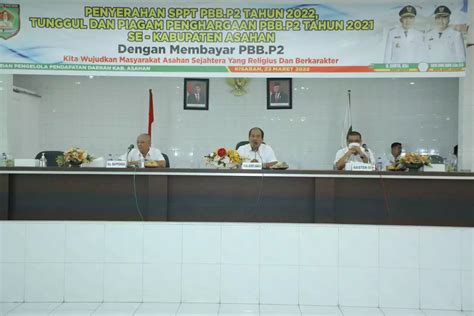 Wakil Bupati Asahan Hadiri Penyerahan SPPT PBB P2 Tahun 2022 Kabupaten