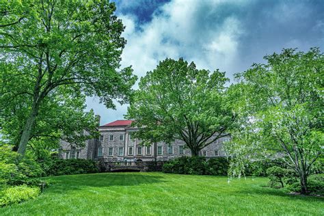 The Cheekwood Estate And Gardens Nashville Tennessee 2nd Medium Shot